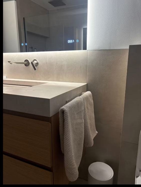 Customer review photo from Anonymous